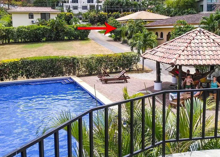 In Hermosa's Gardens Appartement *
